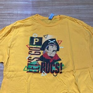 Pittsburgh Pirates XL T-Shirt. Never worn